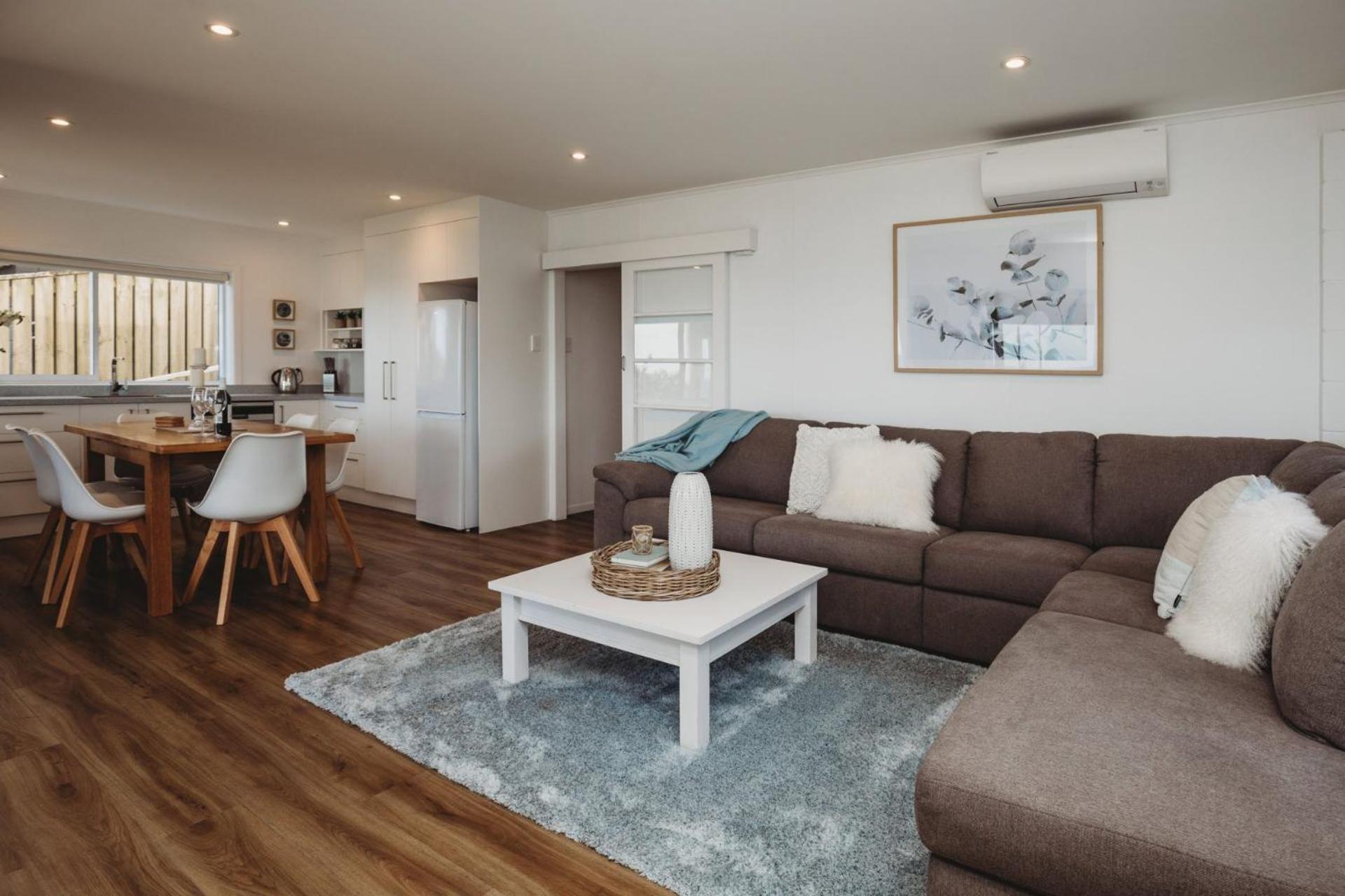 Appartamento Wow On Wanaka Bay New Plymouth Esterno foto