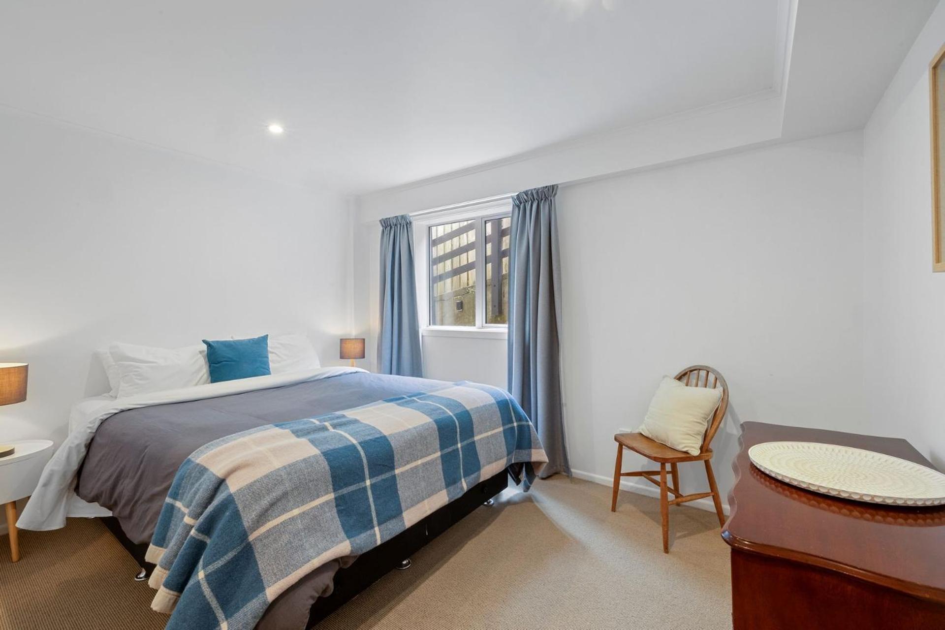Appartamento Wow On Wanaka Bay New Plymouth Esterno foto