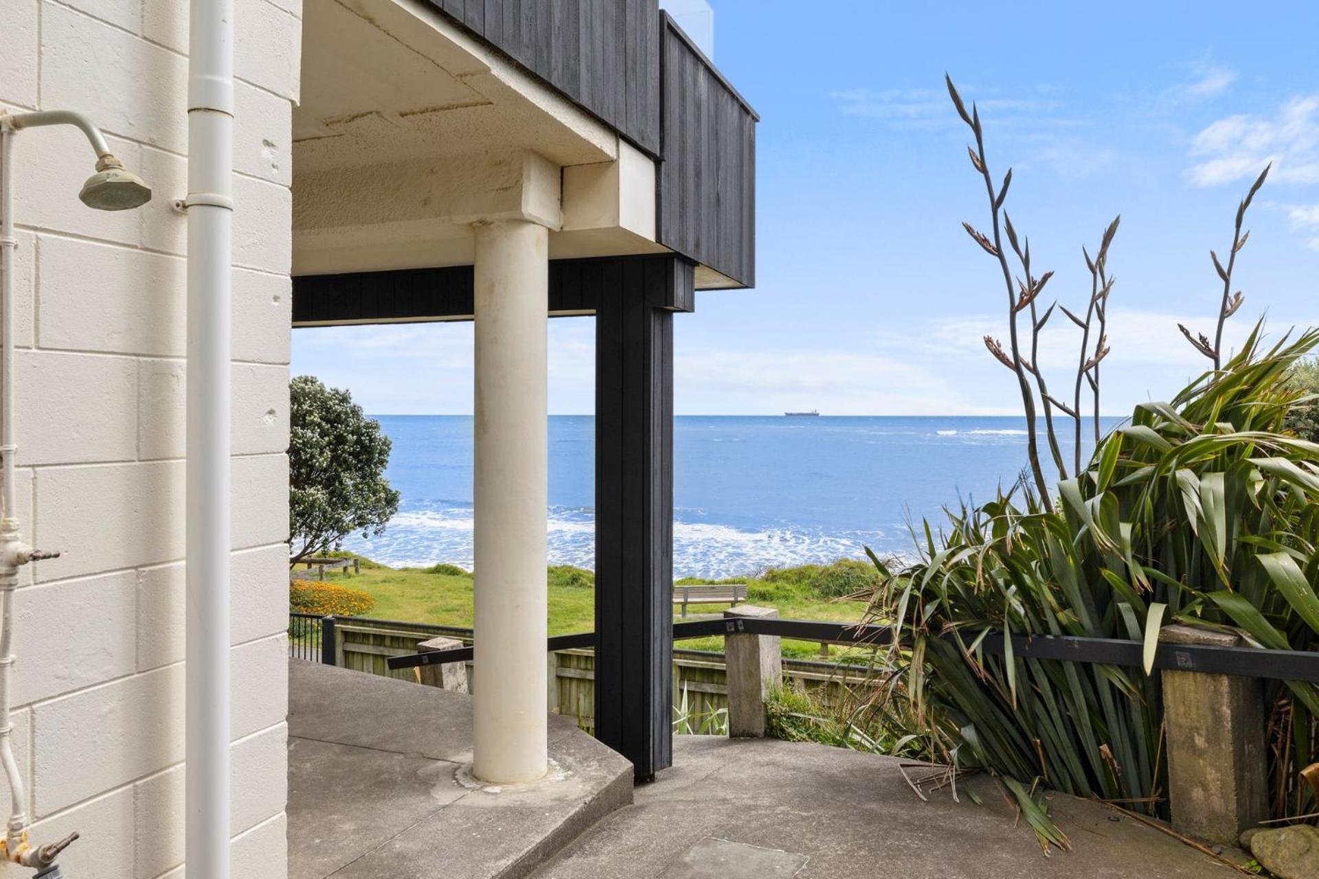 Appartamento Wow On Wanaka Bay New Plymouth Esterno foto