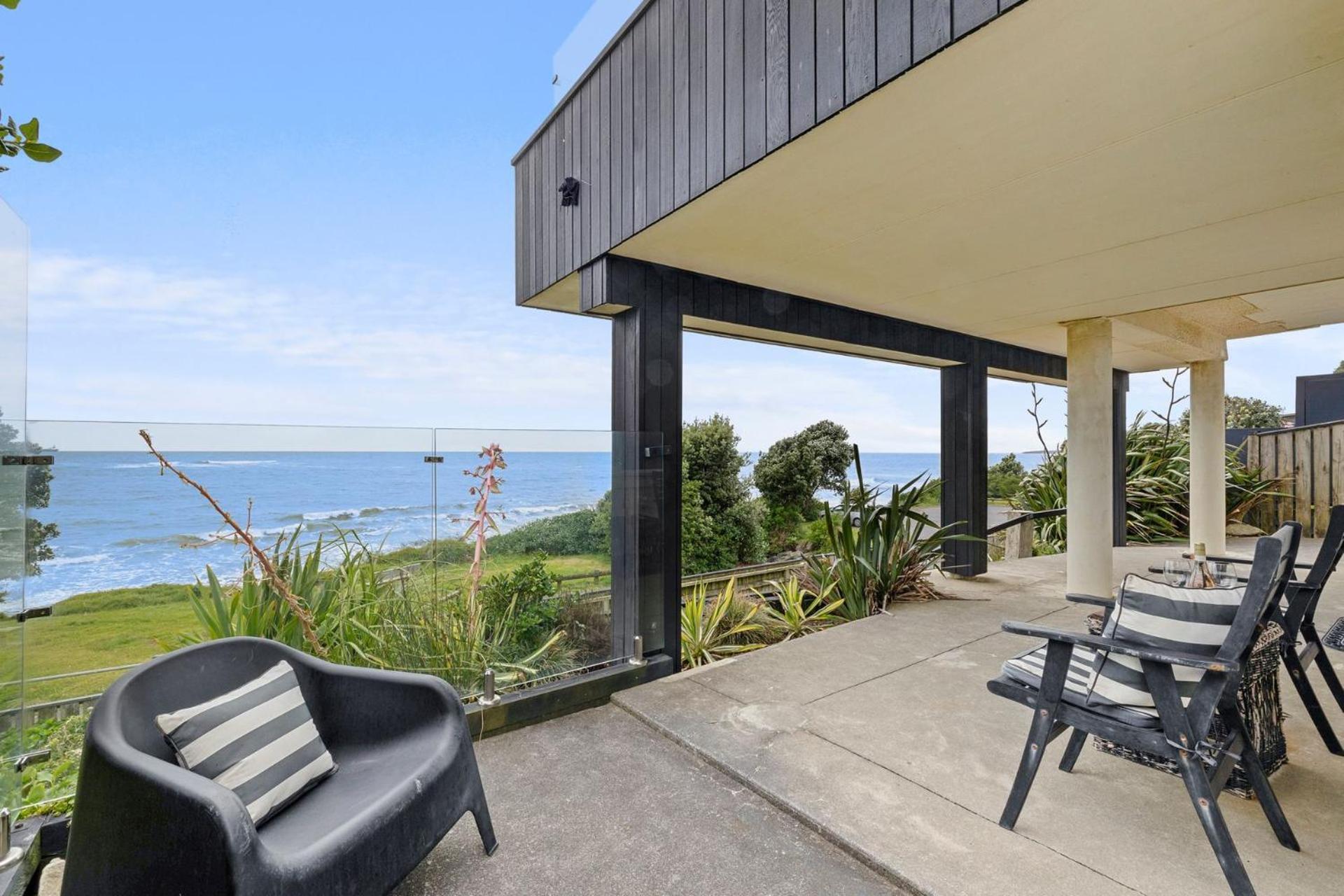 Appartamento Wow On Wanaka Bay New Plymouth Esterno foto